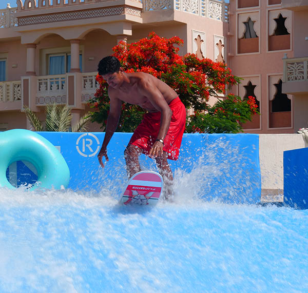 Surf Simulator for resorts